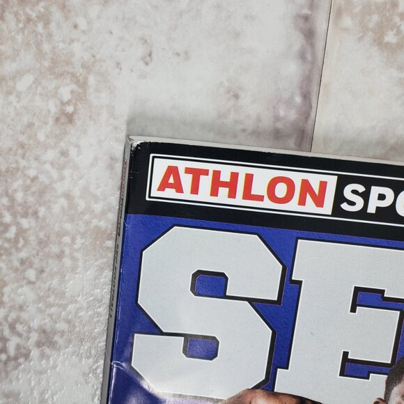 Athlon Josh Paschal Big Blue SEC Football Preview Sports Magazine Vol 54/ 2021 - Picture 6 of 8